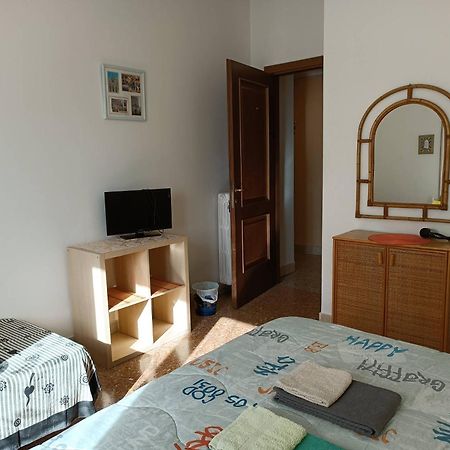 Affittacamere , Rooms Near Trastevere Station Roma Ngoại thất bức ảnh