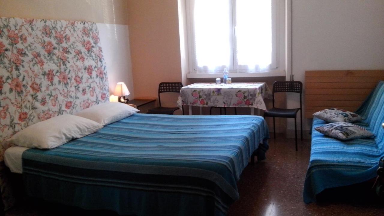 Affittacamere , Rooms Near Trastevere Station Roma Ngoại thất bức ảnh