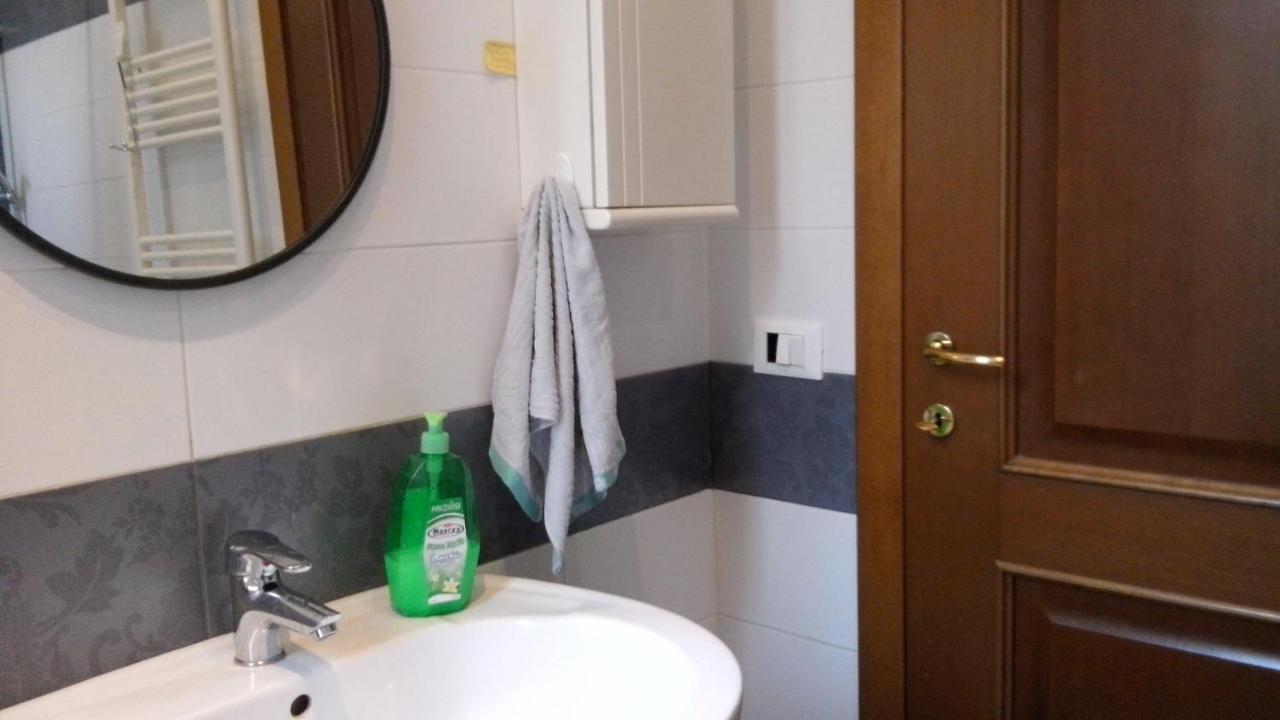 Affittacamere , Rooms Near Trastevere Station Roma Ngoại thất bức ảnh